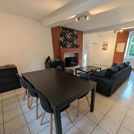 Apartment 6 Personnes - Parking - Proche Caen