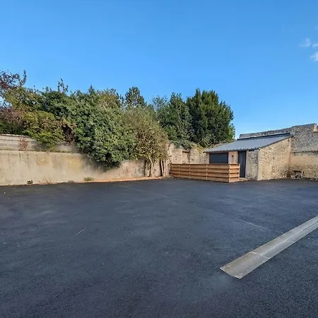 6 Personnes - Parking - Proche Caen * Rots